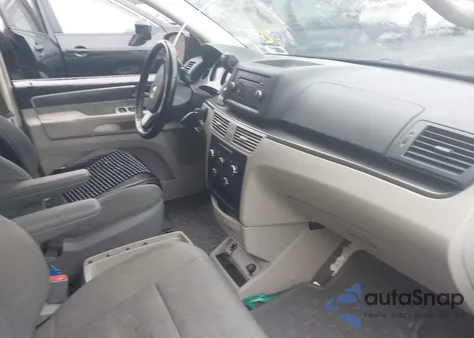 2010 Volkswagen Routan S из США, поврежденный, VIN 2V4RW4D18AR360646